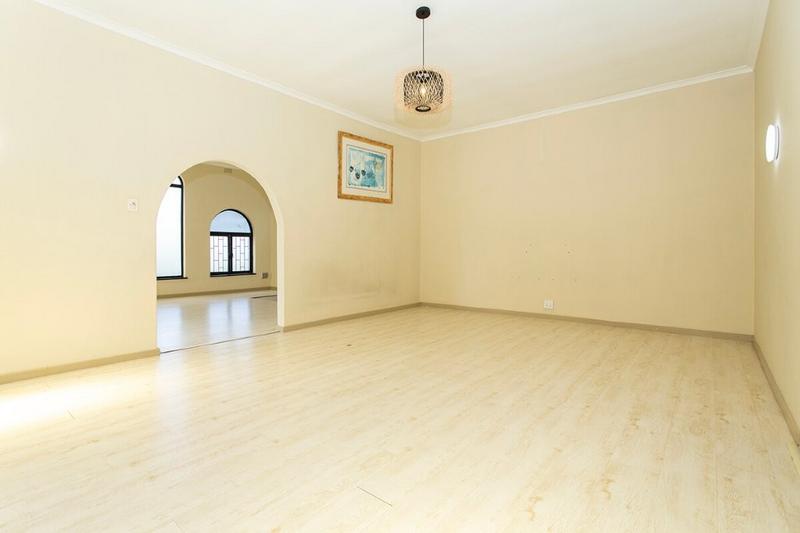 4 Bedroom Property for Sale in Hoogstede Western Cape